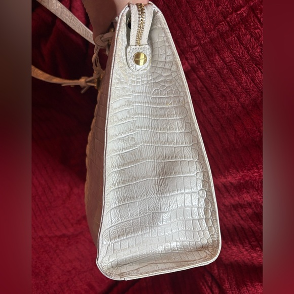 Brahmin White Anywhere Croc-embossed Leather Tote EUC - Picture 15 of 17